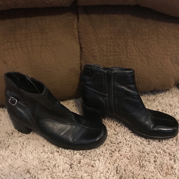 Naturalizer Shoes - Naturalizer Black Ankle Boots Booties Size 6.5 VGC
